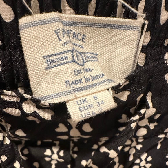 Fat Face Joggers - Picture 2 of 6